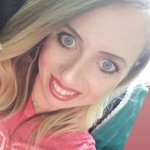 Meet your Posher, Misti